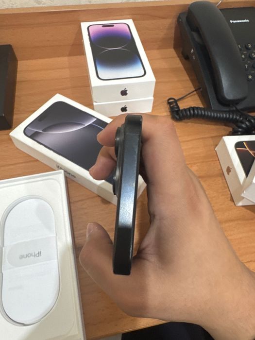 Iphone 16 pro max black titanium 256 GB