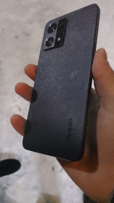 Oppo Reno 7 телефон