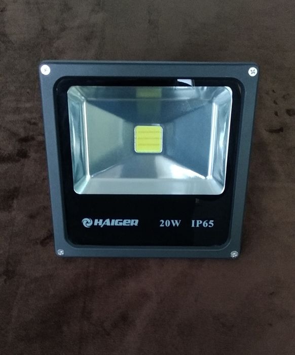Прожекторы HAIGER 20 watt