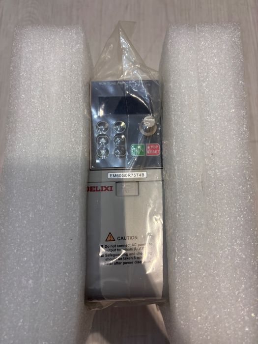 Частотный преобразователь DELIXI 0.75 kW (3 фазы)