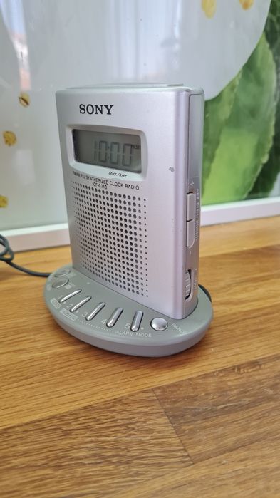 Sony icf-c13 FM/AM clock radio