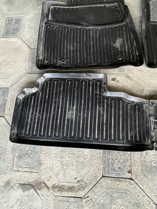 Полики на Lexus RX 350