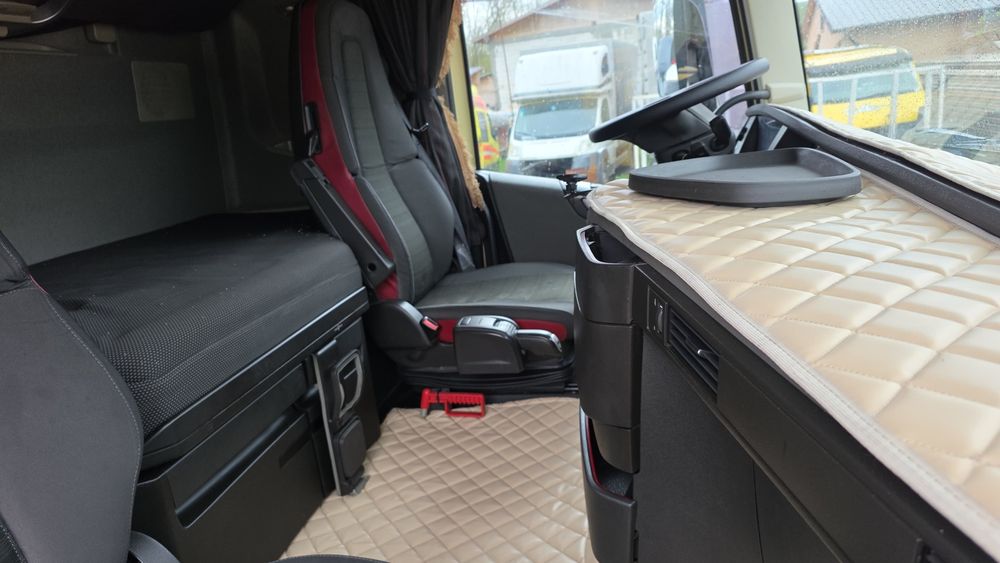 Volvo Mega FH 2015