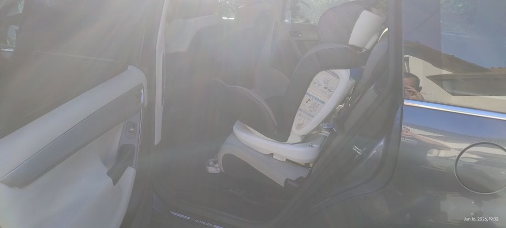CITROËN C4 Grand Picasso 2011 — imagine 4