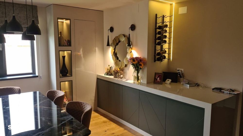 Apartament 4 Camere  Zona Iancu Nicolae!