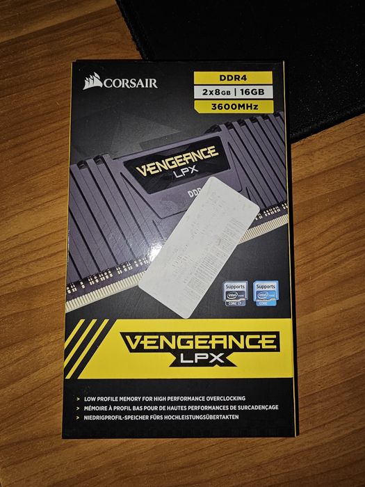 Ram corsair 16gb ddr4 3600mhz cl18