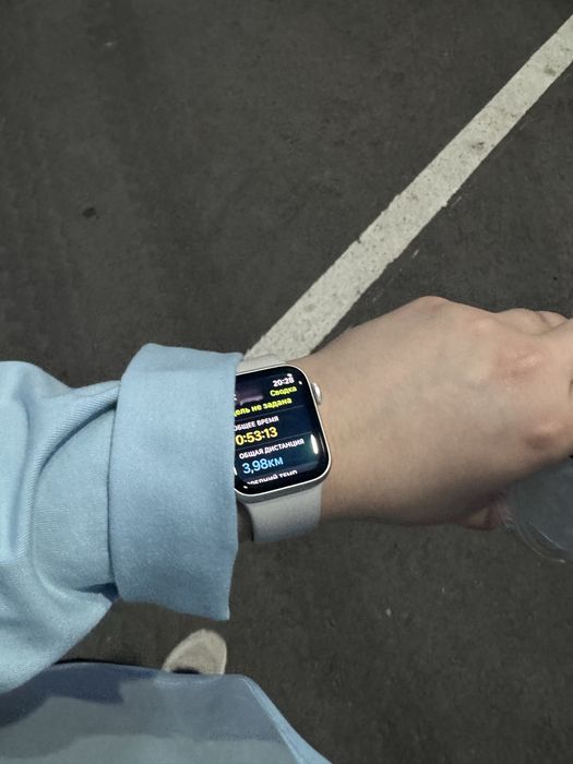 Продам Смарт-часы Apple Watch SE 2 Gen (2022)
