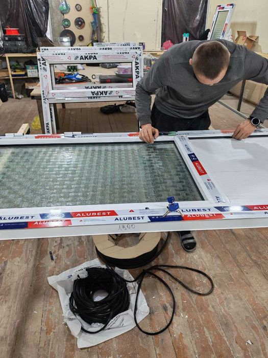 Алюминевые Пластиковые окна и двери,Акфа ромлар. Akfa eshik oyna rom