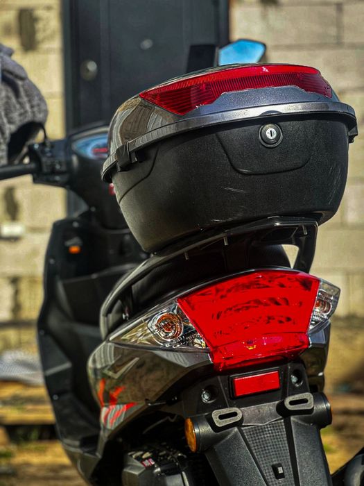 Скутер, мопед M8