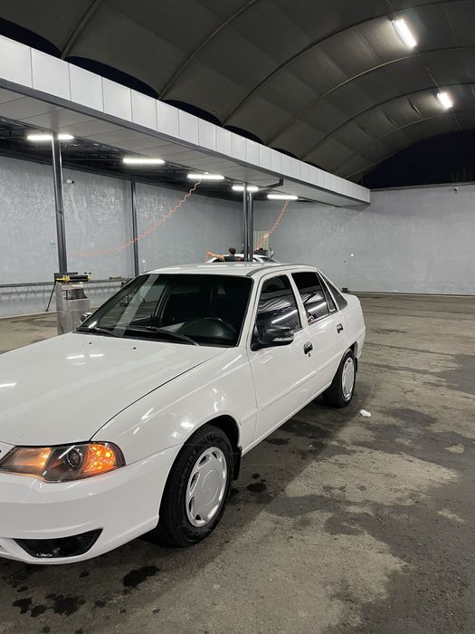 Nexia 2 sotiladi 2014 1.6 supper