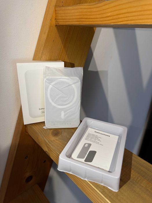 Powerbank MagSafe 5000mAh, nou in cutie