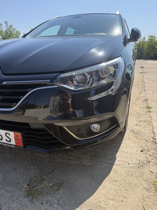 Renault Megane Grandtour LIMITED 1.3 TCe 140 CP Automată – CarPlay – 08/2019