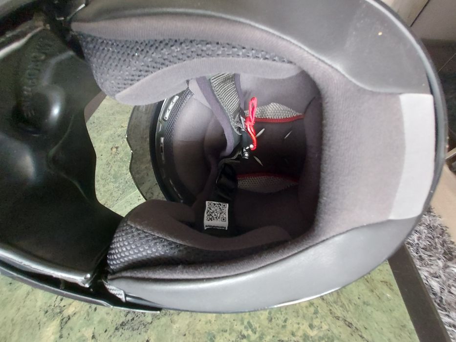Модуларна каска Caberg