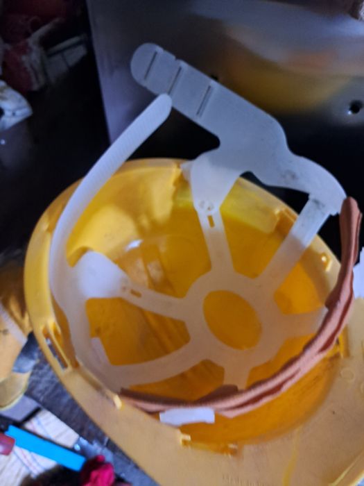 Каски стройтелни Нови