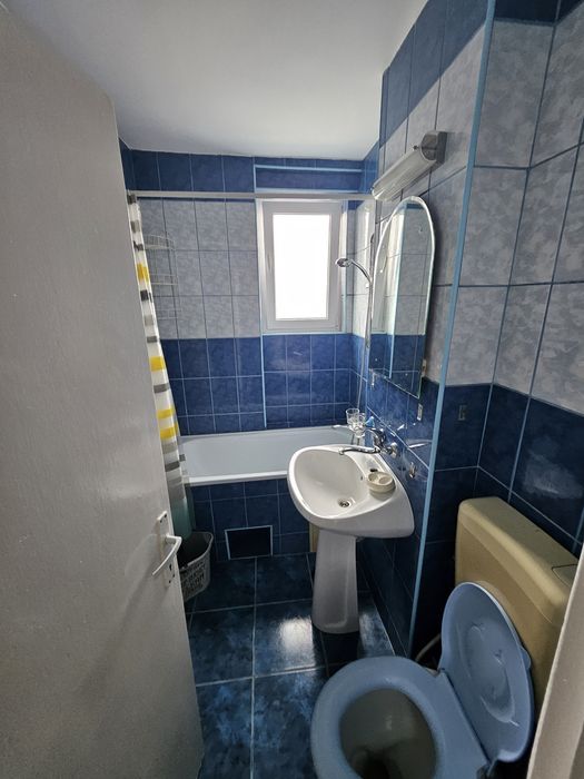 Vând apartament Cerbului bl H