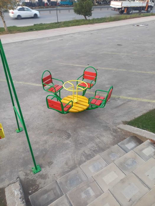 Карусель для детей