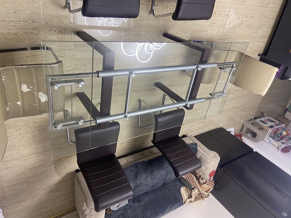 Masa  6 sau 8 persoane si scaune