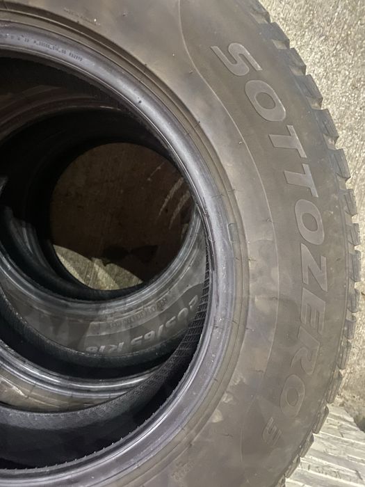 Cauciucuri Pirelli Sottozero 3