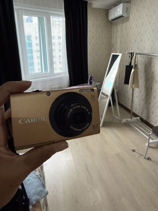 Canon power shot A2300