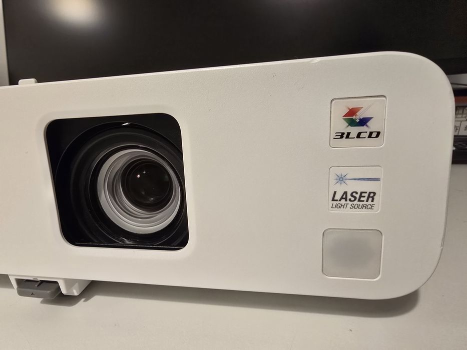 Videoproiector Epson EB-L250F Full Hd Laser