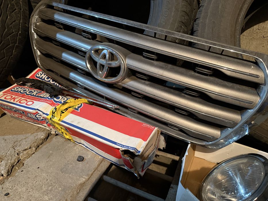 Продам бампер на Ленд крузер