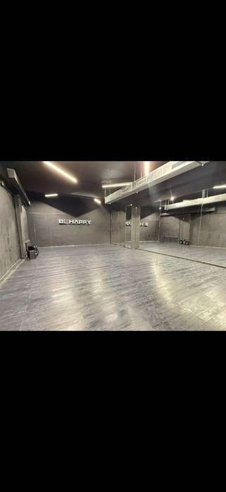 Большие зеркала для танцев