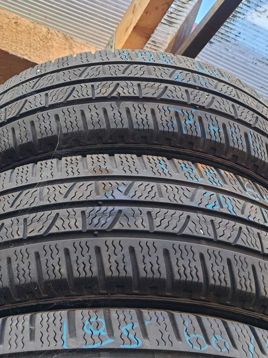 4 anvelope 195/60 R16 C Pirelli