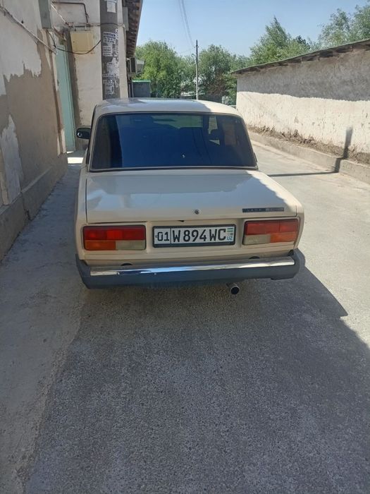 Jiguli  2107  chiqan yili 2000