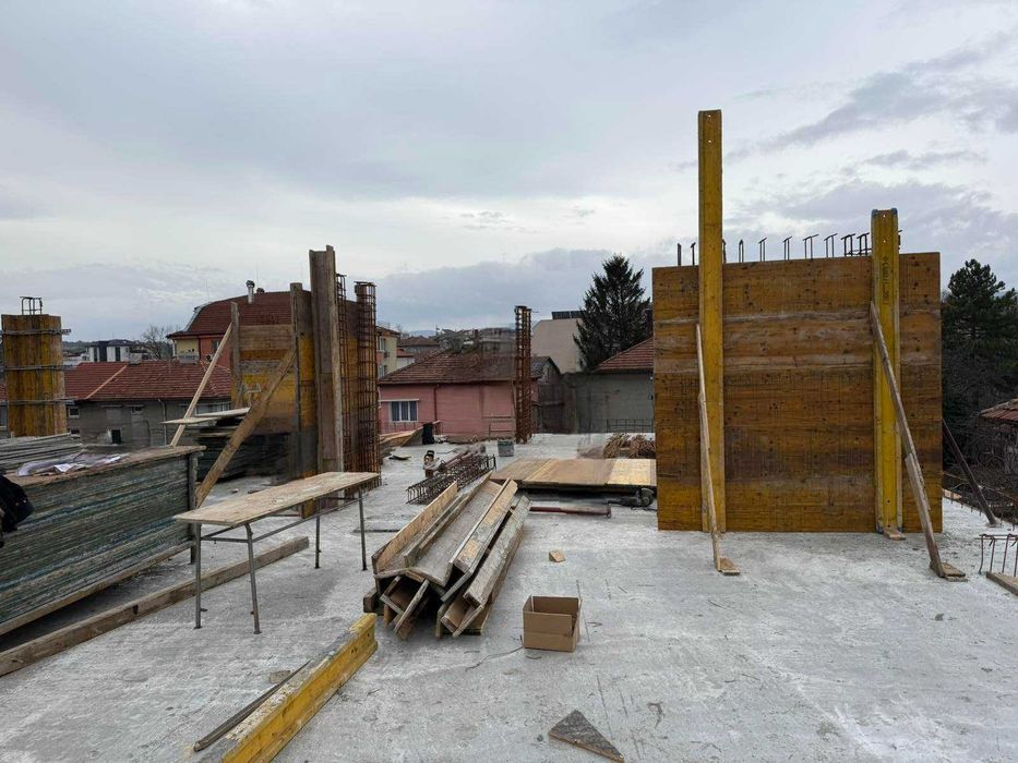 Продава се Тристаен апартамент в Търговище, Център - 100 кв.м за 587 €/кв.м - Снимка #7