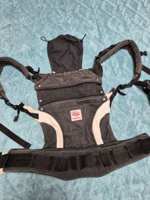 Marsupiu ergonomic Manduca