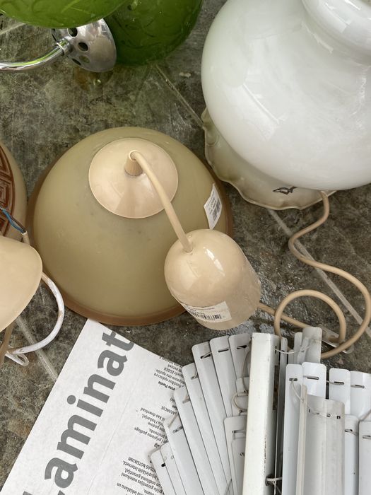 Лампи, полилеи, осветителни тела, с фасонки за мощни крушки