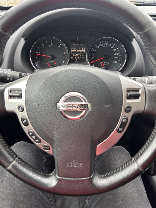 Nissan Qashqai j10
