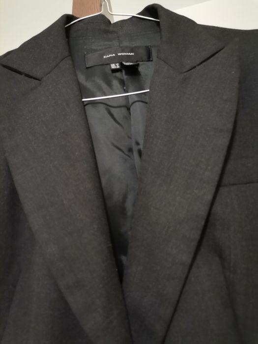 Costum Zara mărimea 38