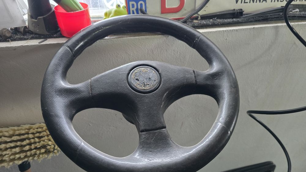 Volan Dacia, volan lada