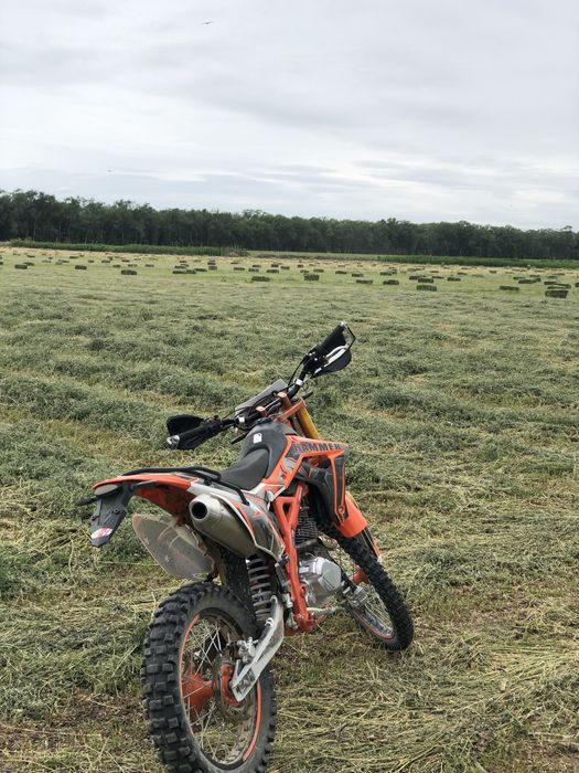 В продаже мотоцикл Hammer 300