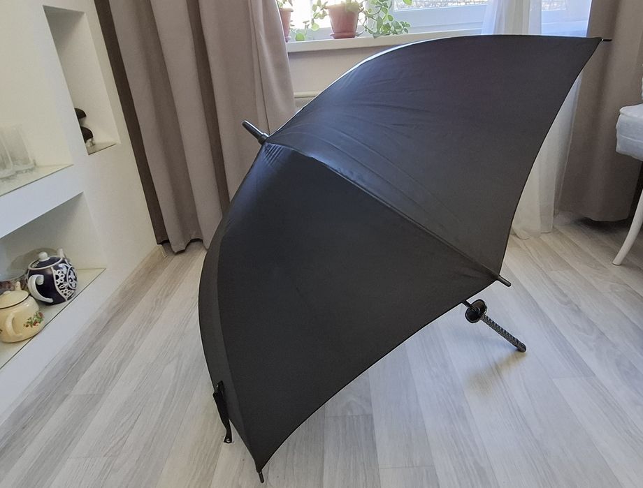 Продам зонтик большой