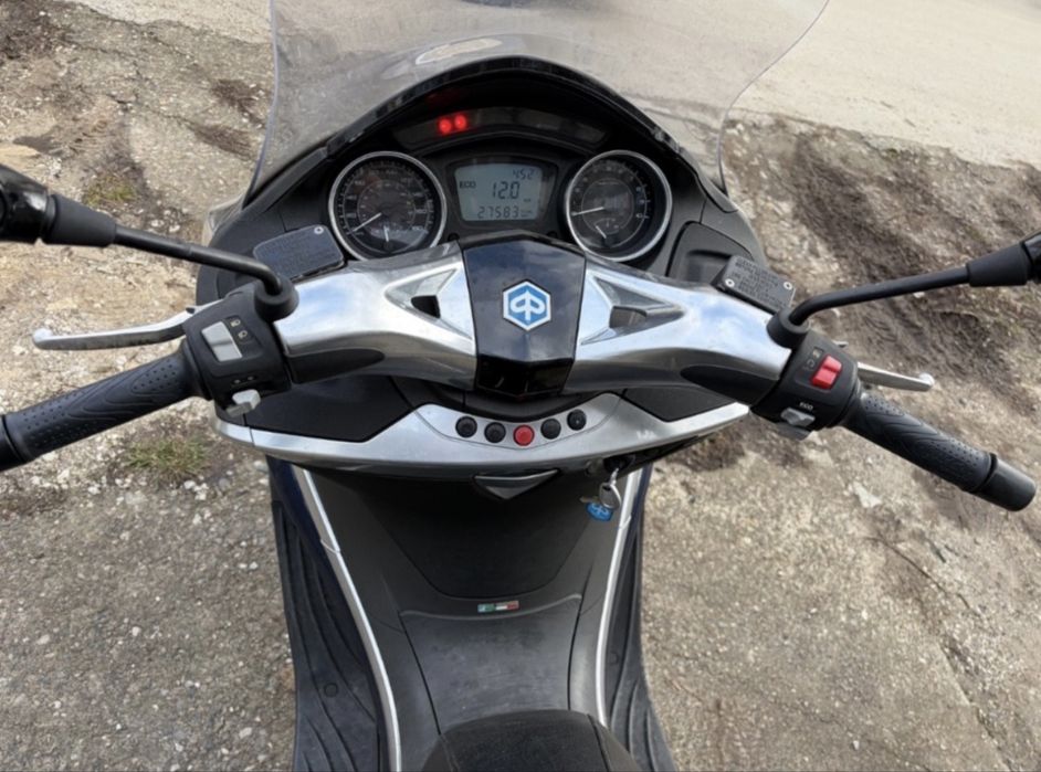 PIAGGIO X10 350i