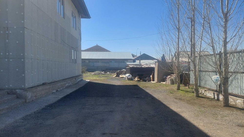 Продам коттедж недостроенный