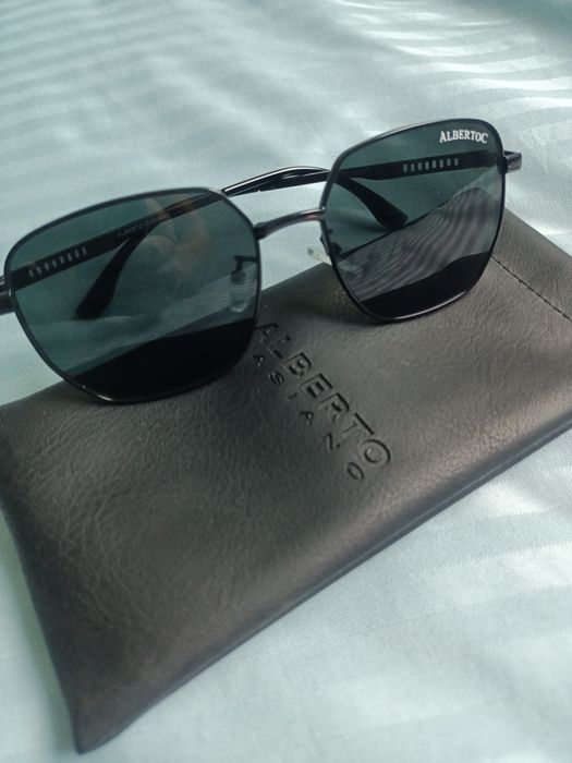 Солнцезащитные очки