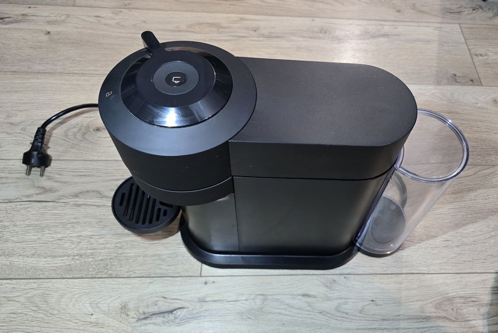 Espressor Nespresso by De'Longhi ENV120.BM Vertuo Next