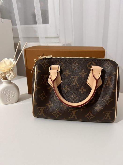 Сумка из натуральной кожи