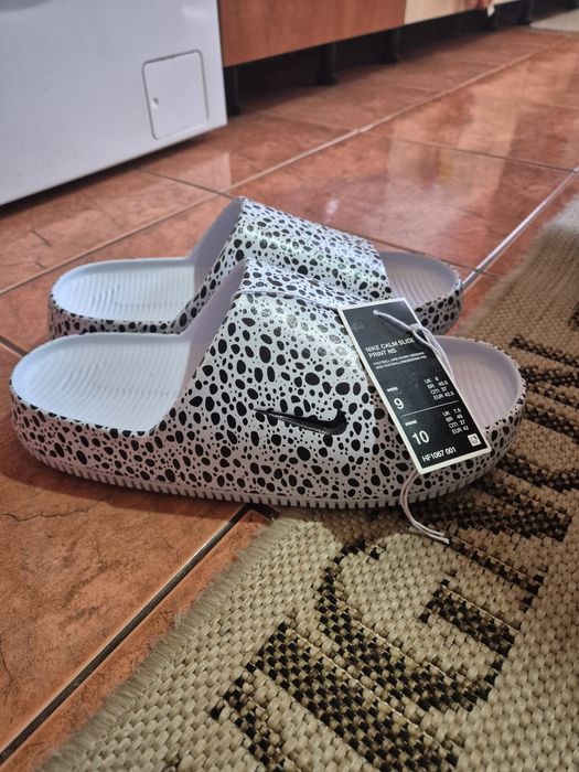 Papuci nike calm slide