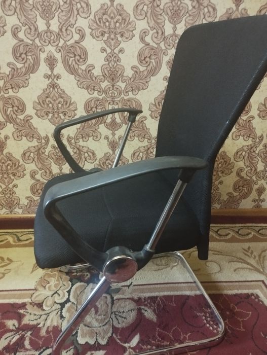Офисный компьютерный Стул