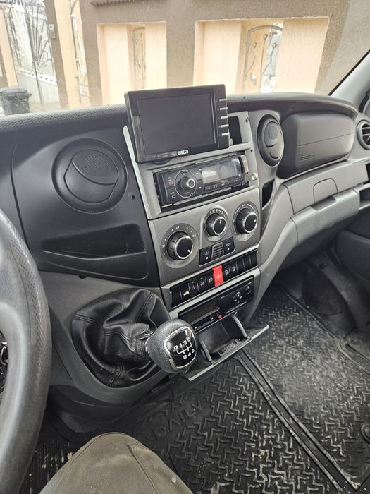 Iveco 70c17 sg25 furculita