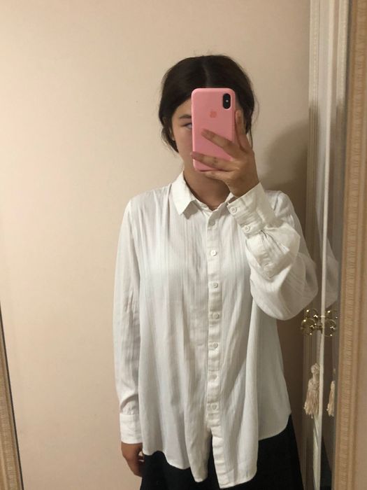 Рубашки  белые,женские