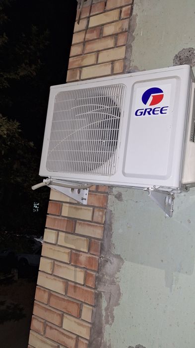Кондиционер GREE оригинал в хорошем состоянии