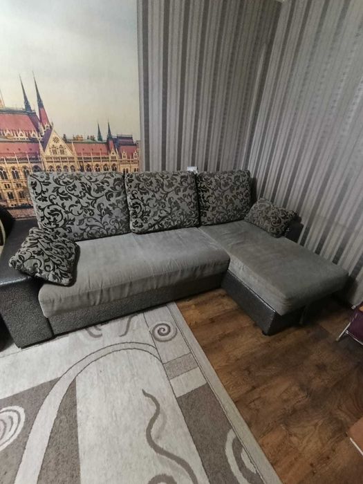 Продам диван б/у