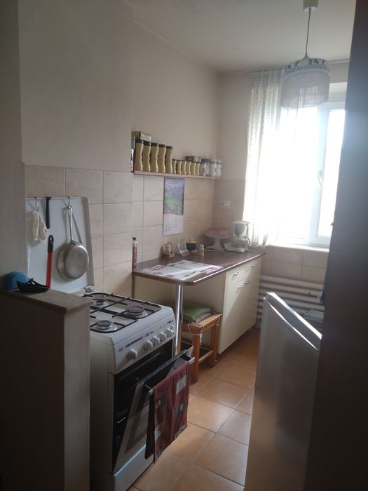 Apartament 2 camere semidecomandat