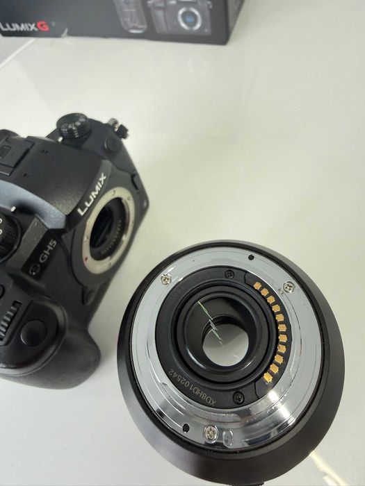 Panasonic GH5 + Leica 12-60 f/2.8-4 ASPH + BONUS