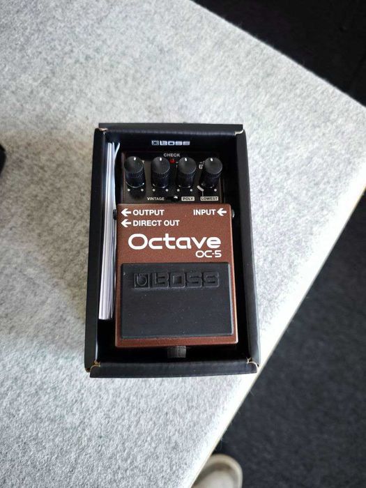 Продавам два китарни/бас ефекта – перфектно състояние